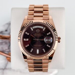 Rolex Everose Gold Day-Date 40 Watch - Fluted Bezel - Chocolate Baguette Diamond Dial - President Bracelet - 228235 chbdp
