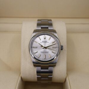 Rolex Oyster Perpetual 34 Watch - Domed Bezel - Silver Index Dial - Oyster Bracelet - 2020 Release - 124200 sio